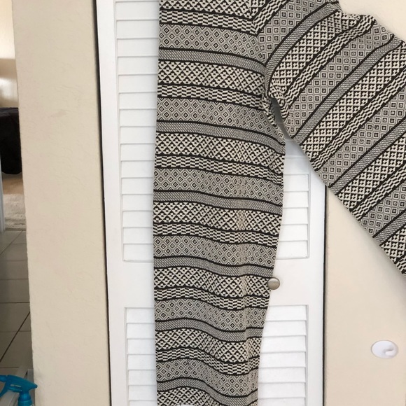 Dress - Picture 7 of 7